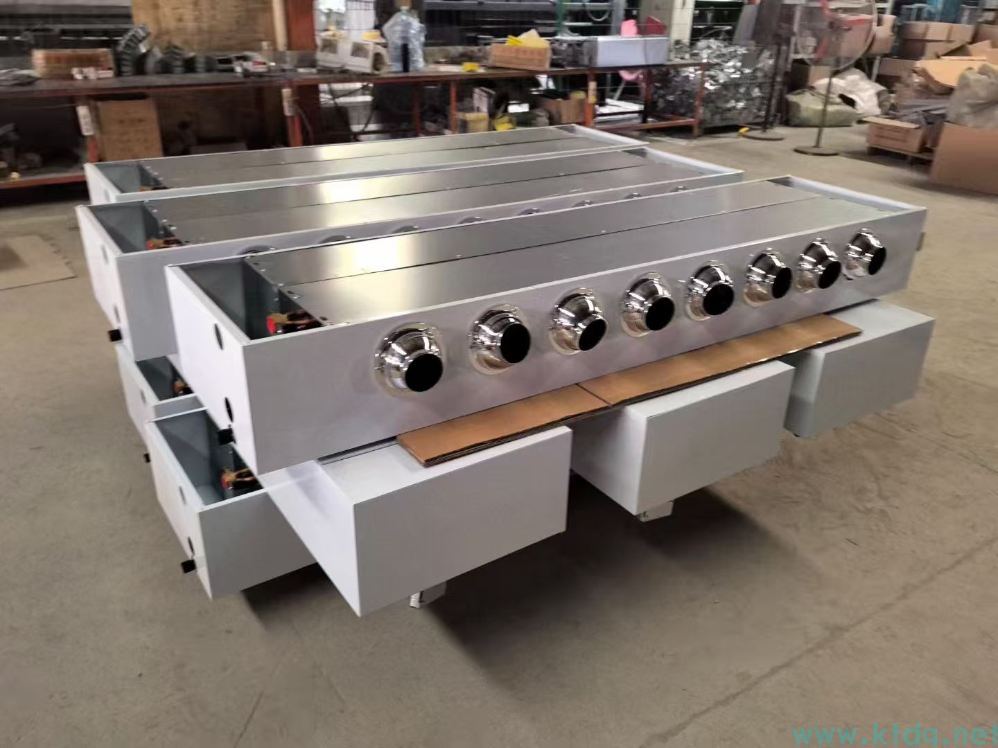 遠(yuǎn)程射流風(fēng)機盤管@風(fēng)機盤管參數(shù)@生產(chǎn)廠家(圖1)